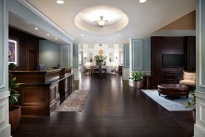 Lobby lounge - Courtyard by Marriott Charleston Mount Pleasant (Mount Pleasant)