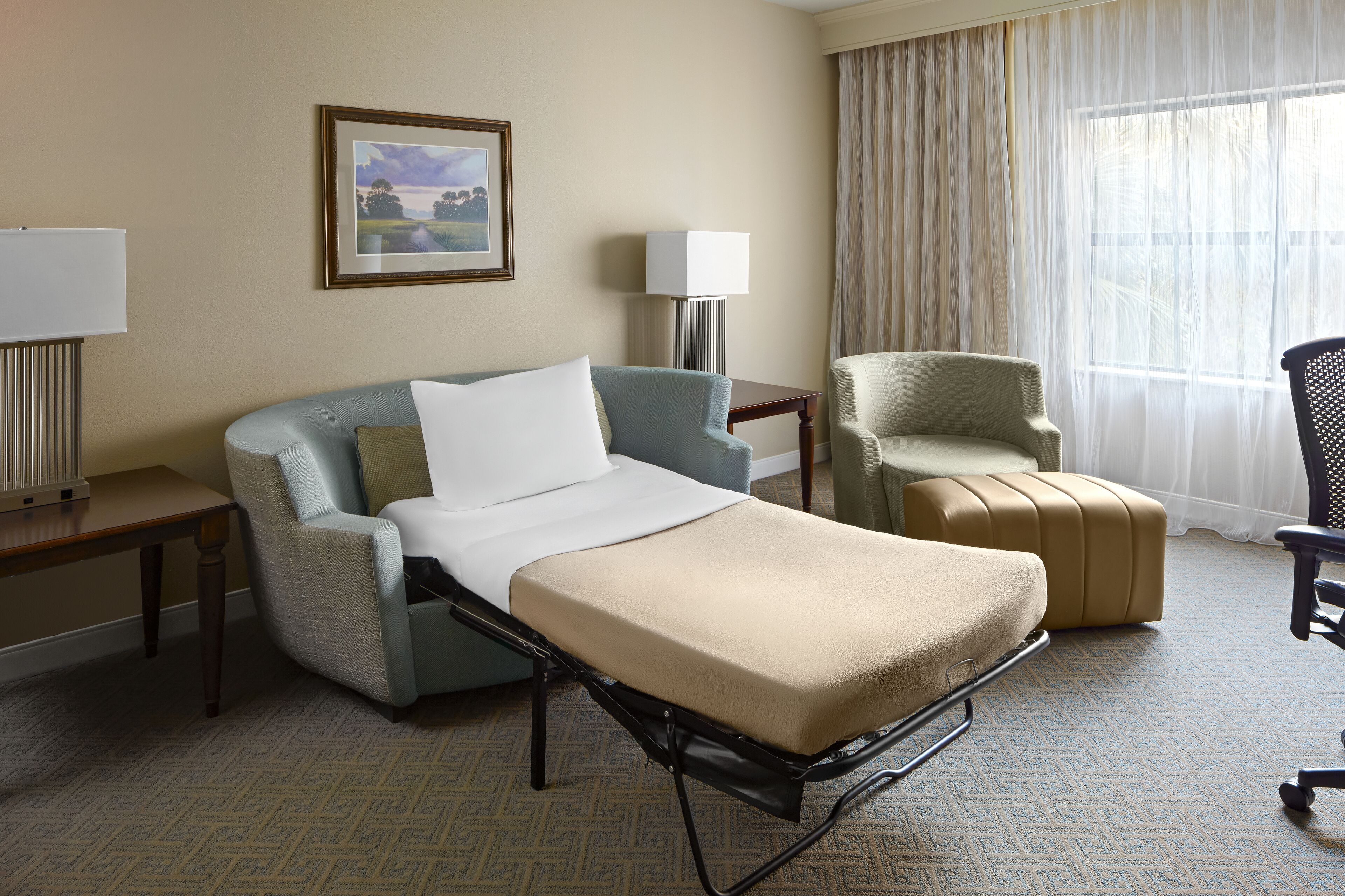 room, 1 king bed with sofa bed | premium bedding, pillow-top beds, desk, laptop workspace