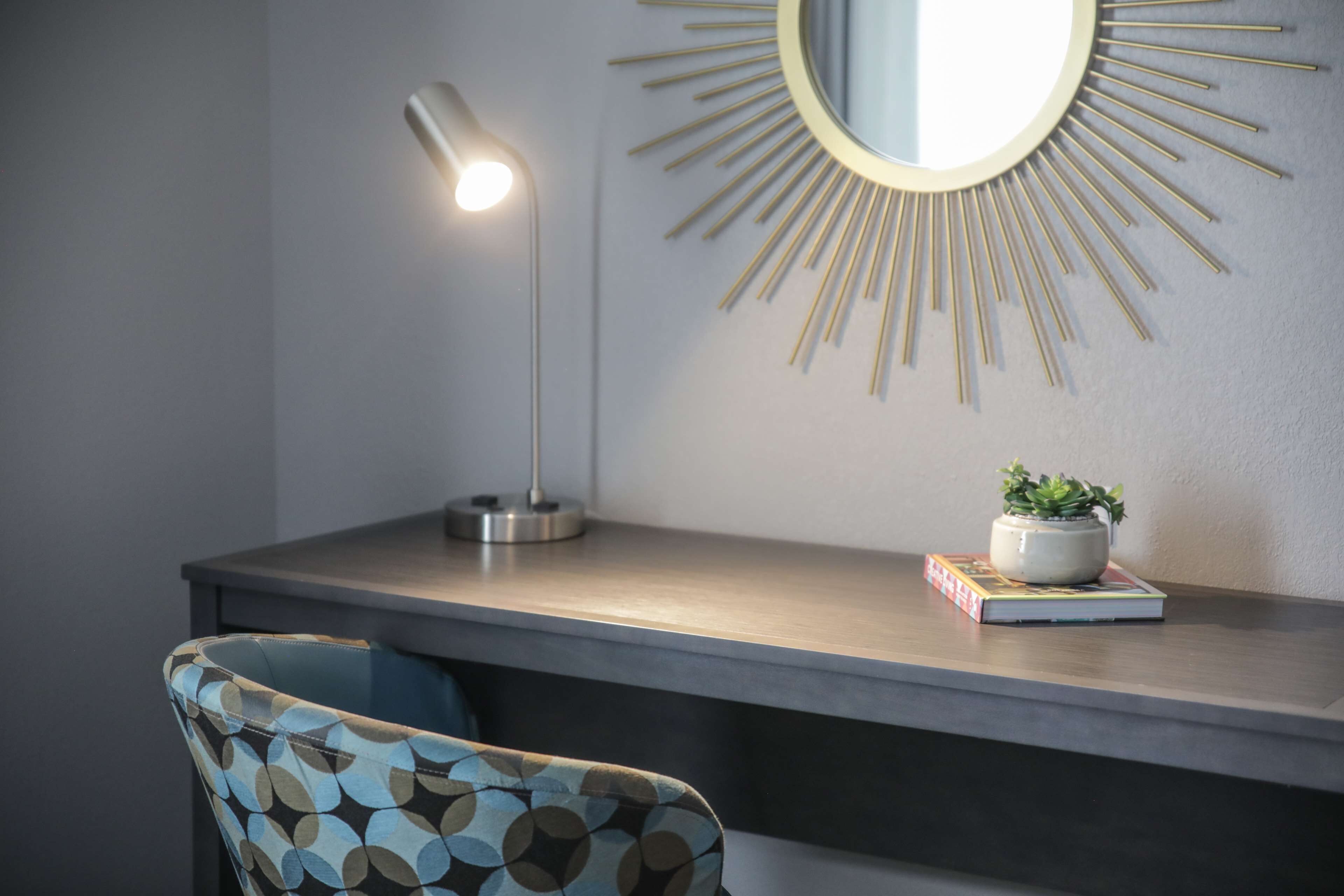 1 bedroom, premium bedding, pillow-top beds, in-room safe