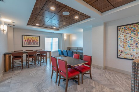 Holiday Inn Express Suites Asheville Downtown, an IHG Hotel - Image 44