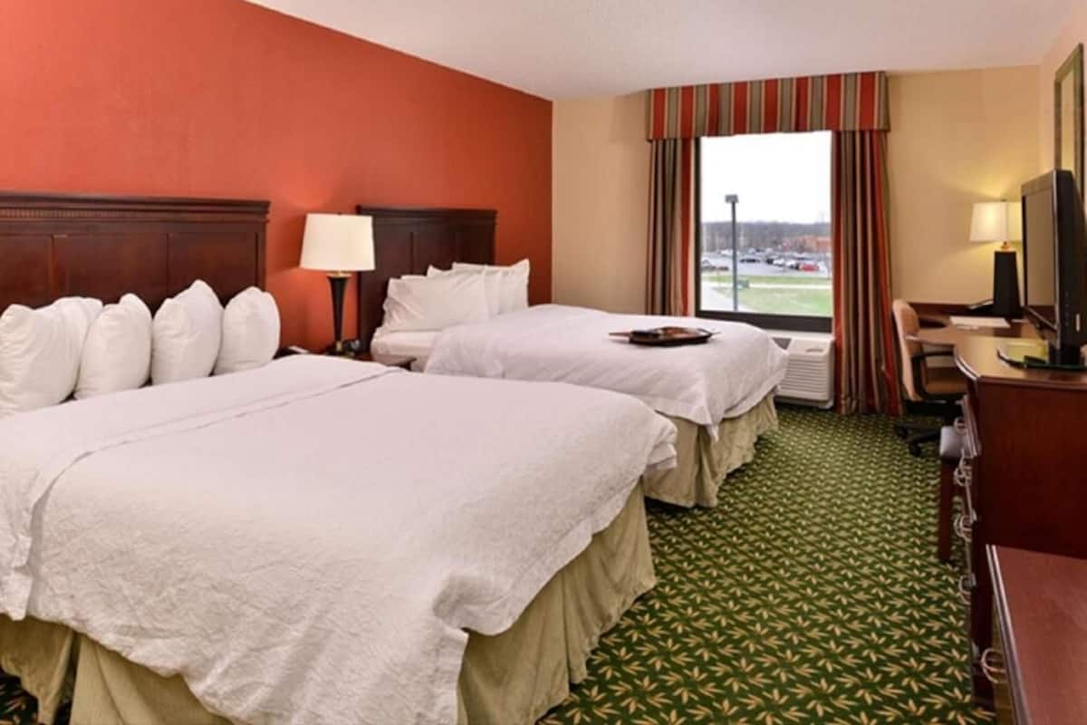 Desk, iron/ironing board, free cots/infant beds, free WiFi