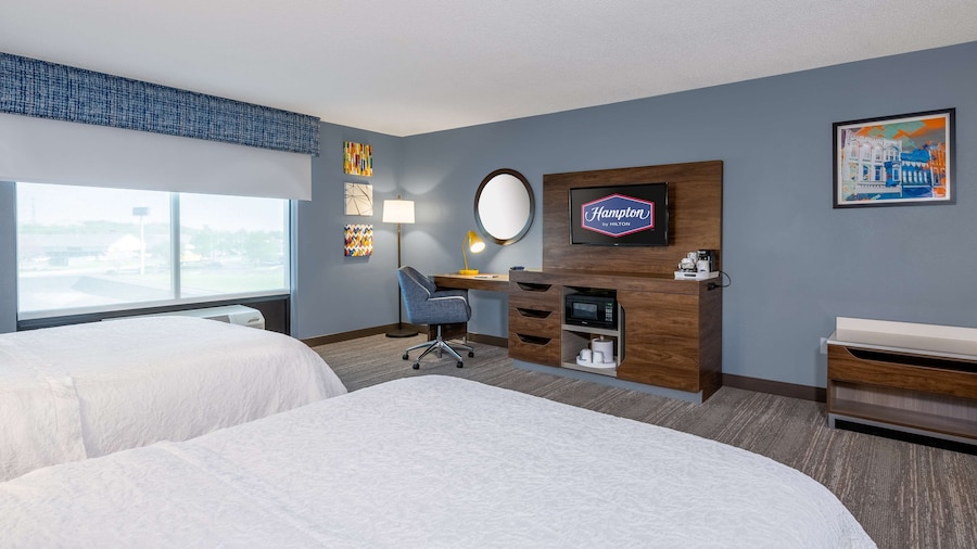 Hampton Inn & Suites Hopkinsville