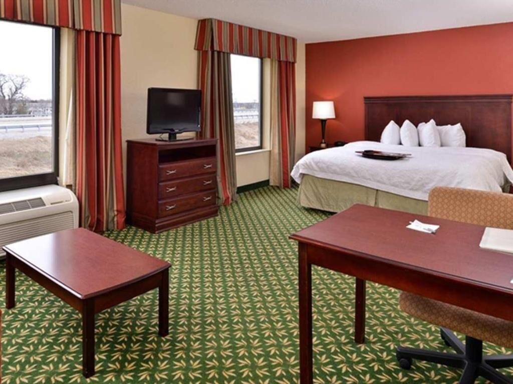 Desk, iron/ironing board, free cots/infant beds, free WiFi