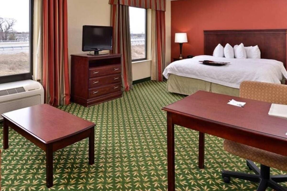 Desk, iron/ironing board, free cots/infant beds, free WiFi