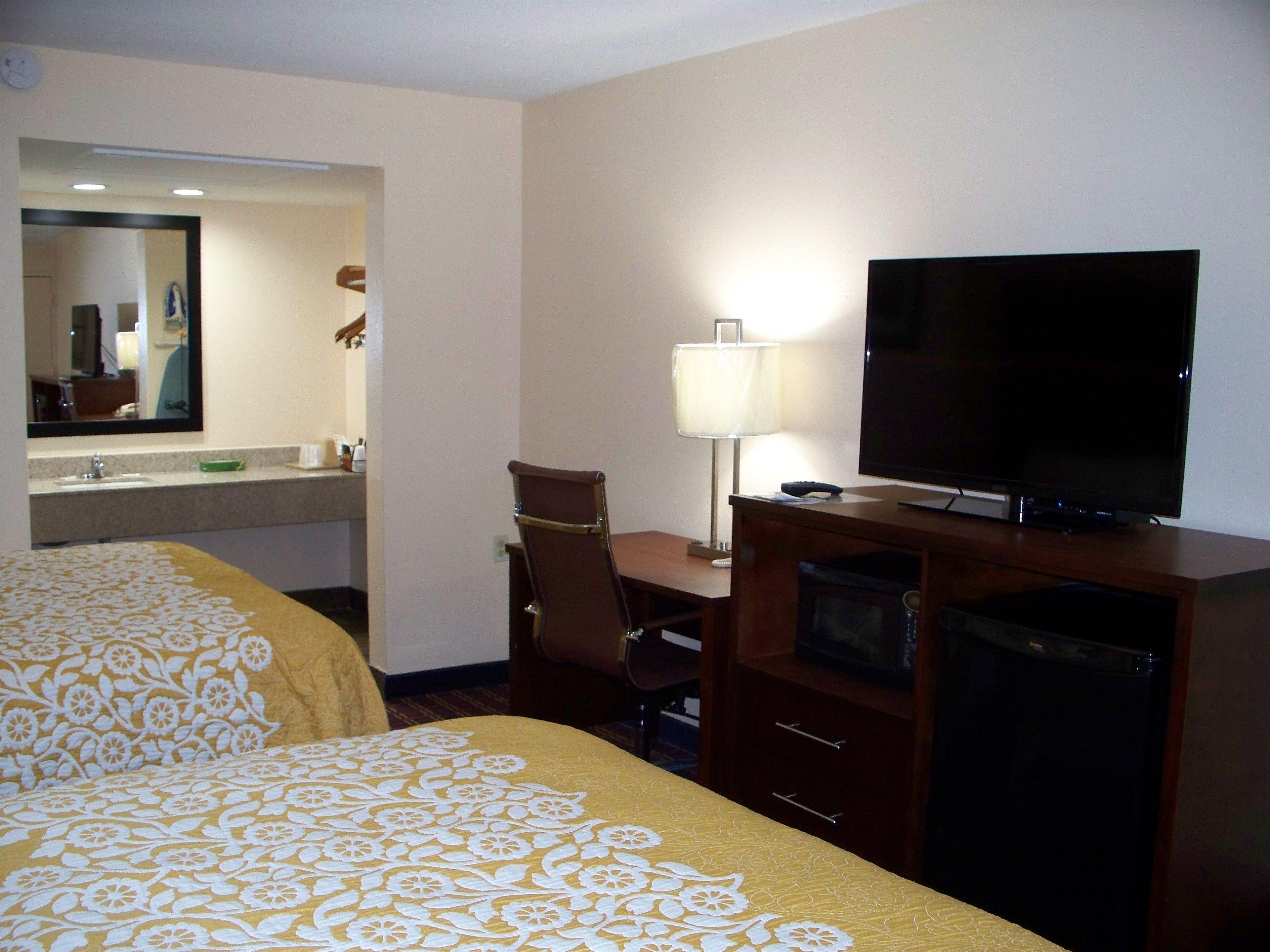 Desk, blackout drapes, iron/ironing board, free WiFi