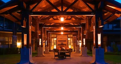Sunrise Ridge Waterfront Resort