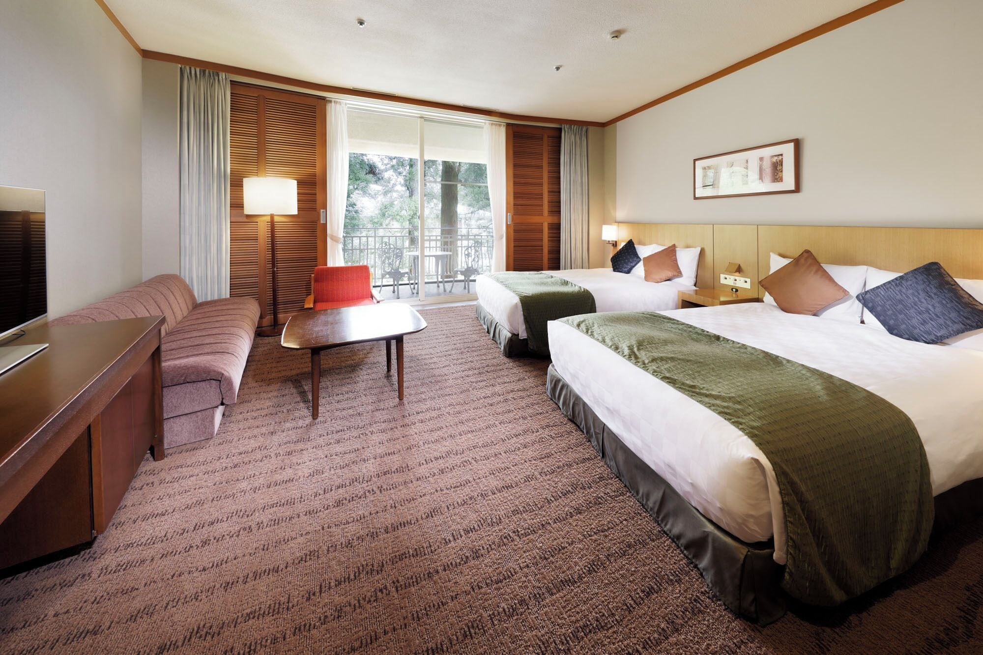 Standard-Zweibettzimmer, Nichtraucher, Gartenblick | Zimmersafe, Schreibtisch, laptopgeeigneter Arbeitsplatz