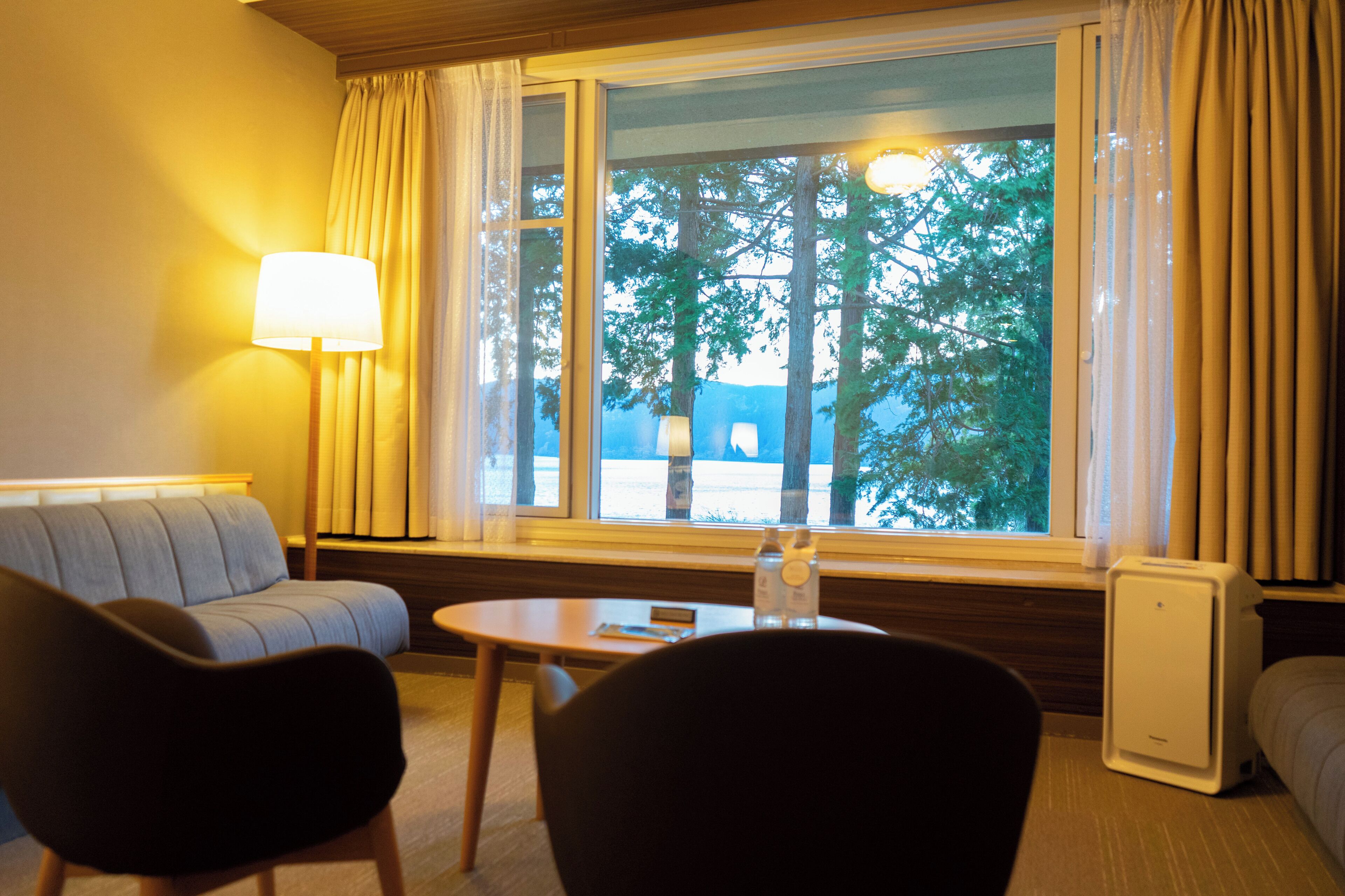 superior quadruple room, 2 double beds, non smoking | 1 bedroom, in-room safe, desk, laptop workspace