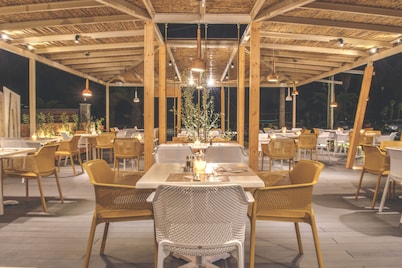 Iliada Beach Hotel