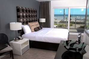 Premium bedding, pillowtop beds, desk, laptop workspace - Lotus Boutique Inn & Suites (Ormond Beach)
