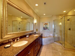 Luxury Condo, 3 Bedrooms, Kitchen, City View | Bathroom | Shower, designer toiletries, hair dryer, towels - Emerald Grande Condominiums at HarborWalk Village (Destin)