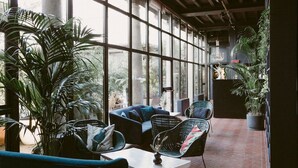 Food court - Excel Naviglio Hotel – Ca’ Bianca (Milan)