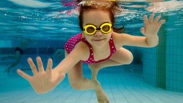 Una piscina techada