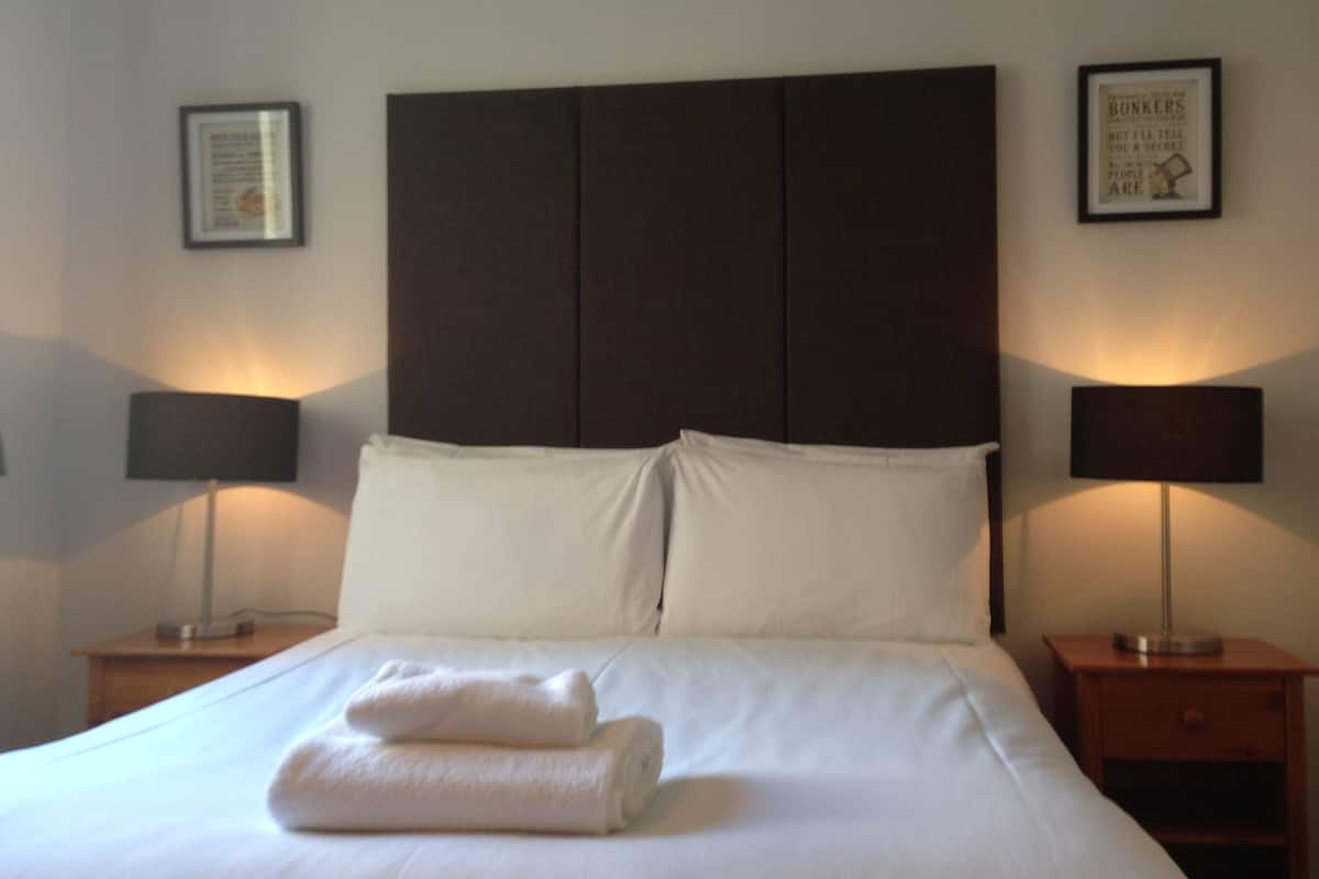 Double Room, Ensuite (Small Double) | 1 bedroom