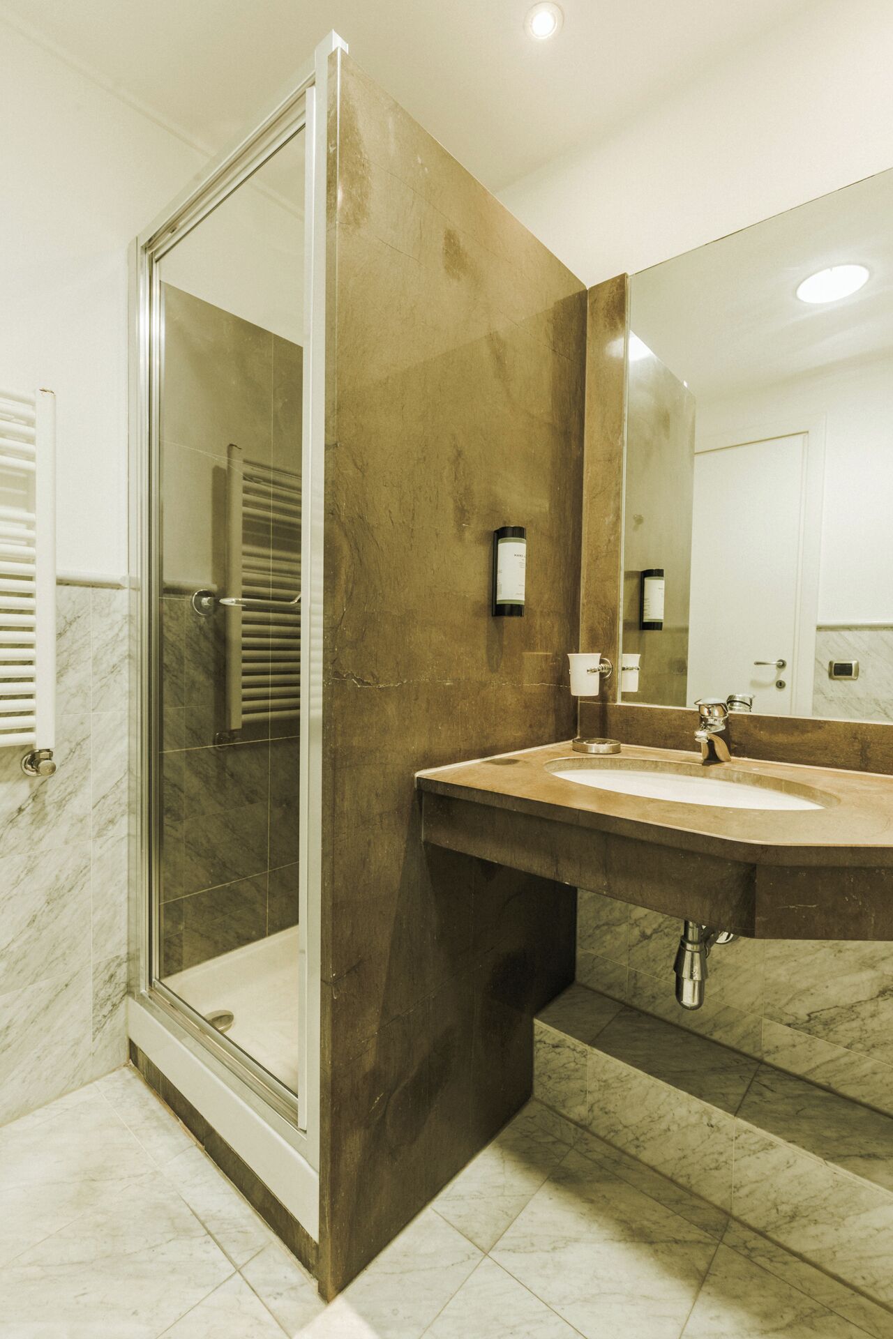 superior double room | 1 bedroom, minibar, in-room safe, desk