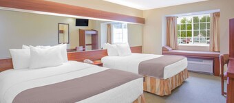 Microtel Inn & Suites by Wyndham Gassaway/Sutton
