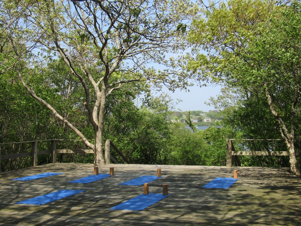 Sole East Resort by null