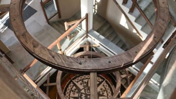 Couples treatment room(s), sauna, steam room, body treatments