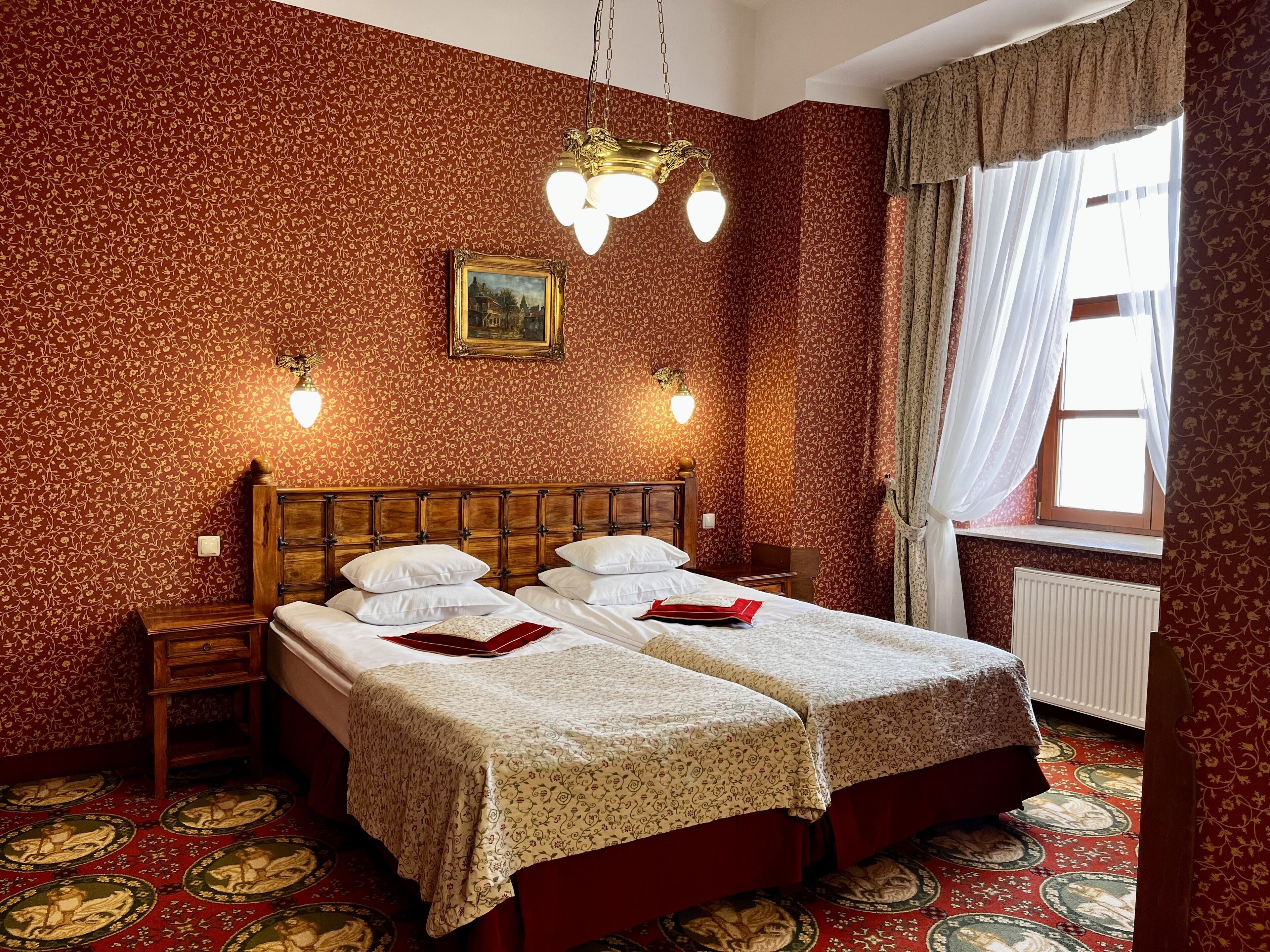 Classic-Apartment | Hochwertige Bettwaren, Minibar, Zimmersafe, individuell dekoriert