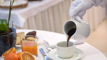 Petit déjeuner buffet compris tous les jours