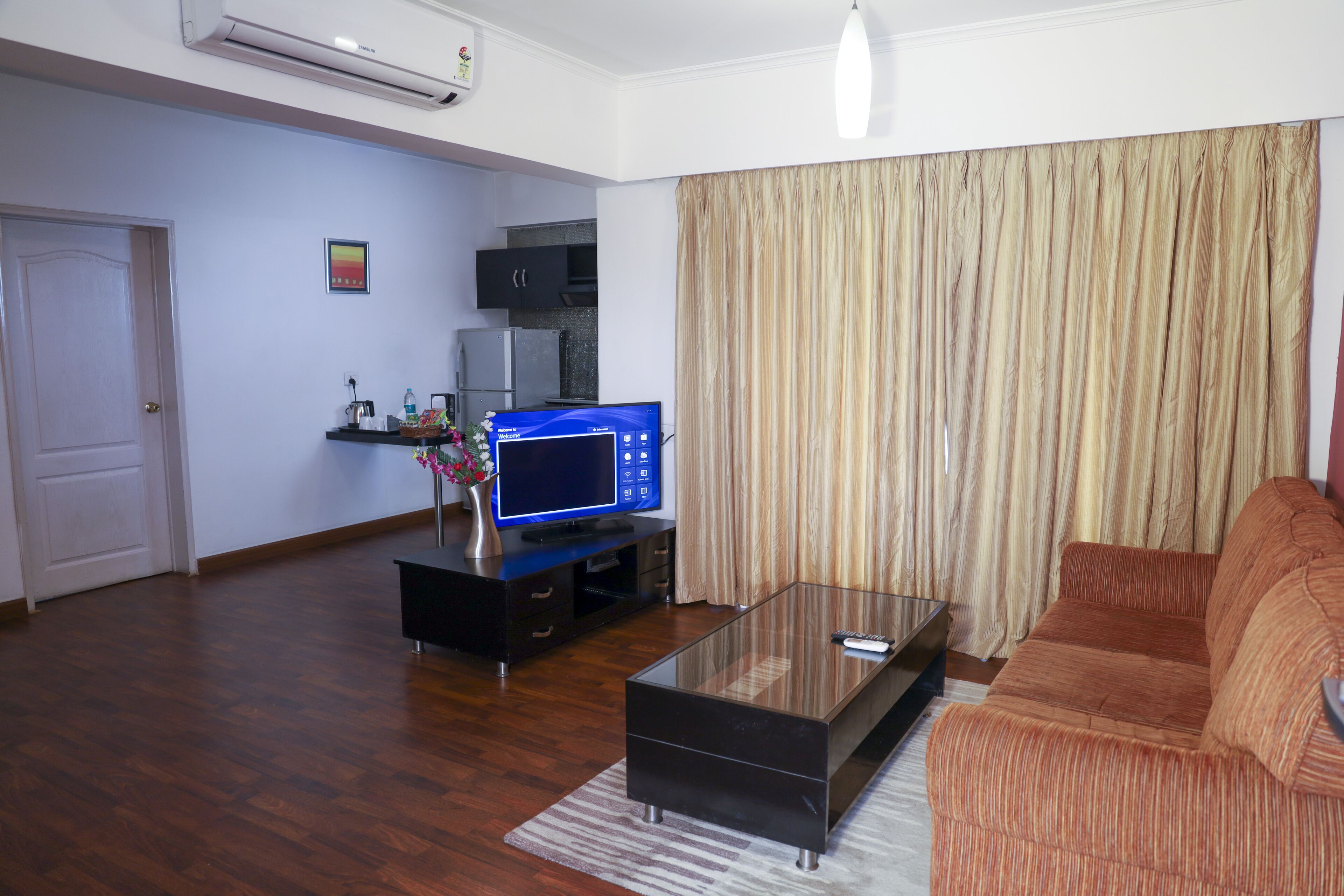 Photo - Royal Orchid Golden Suites Pune