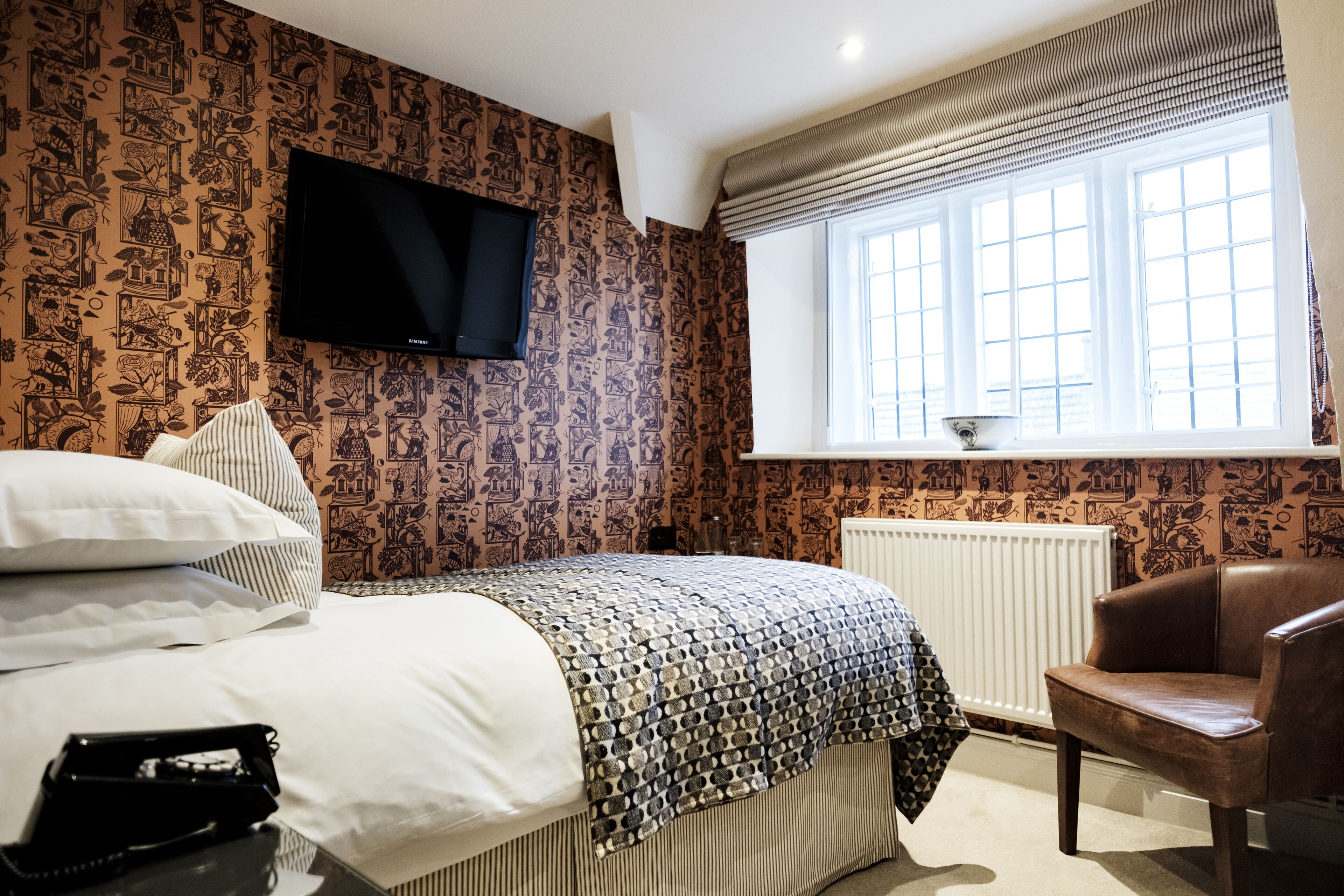 single room, 1 single bed | individually decorated, individually furnished, iron/ironing board