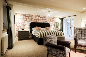 Individually decorated, individually furnished, iron/ironing board - The Close Hotel (Tetbury)