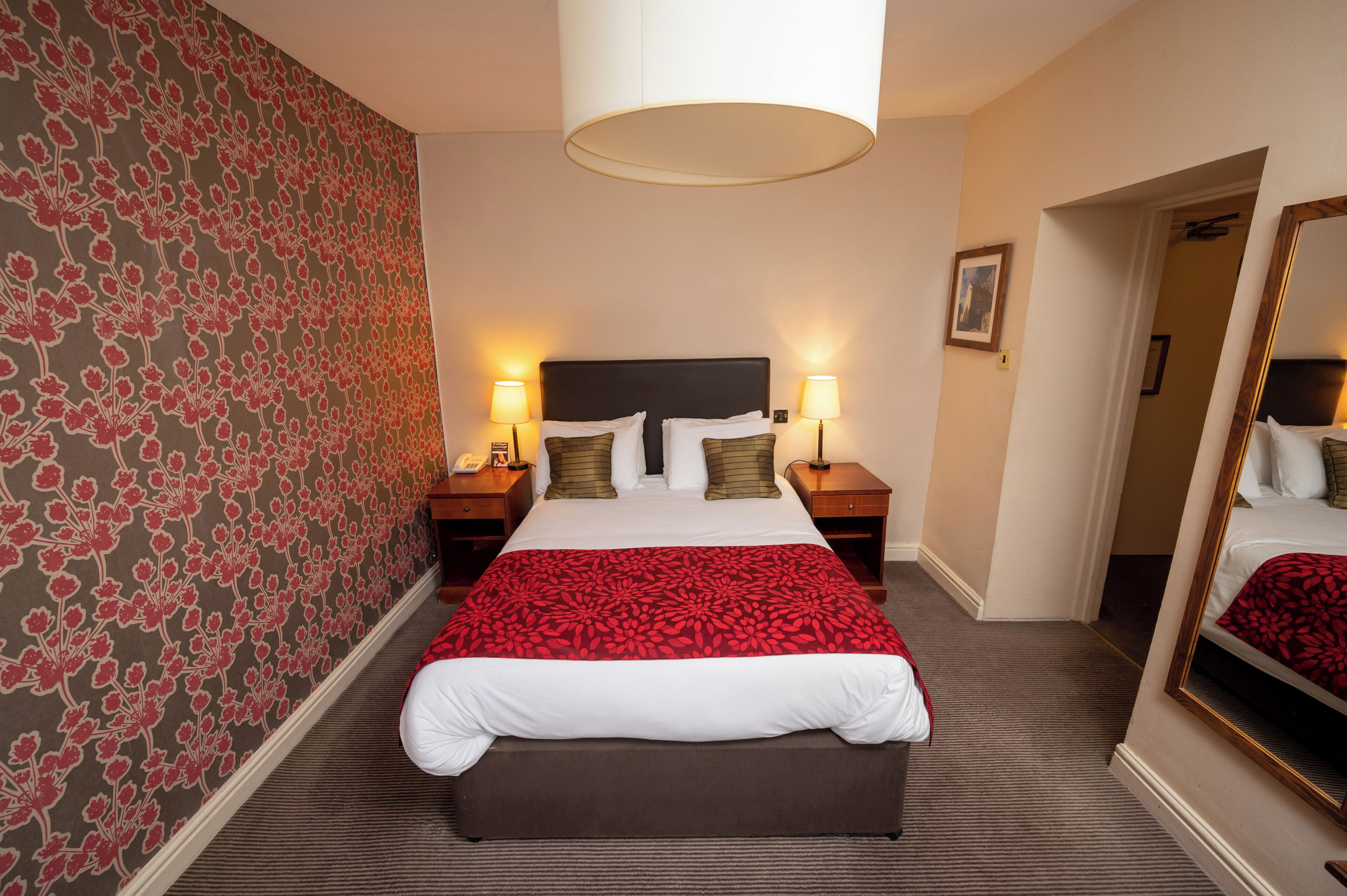 Accessible Room | Desk, iron/ironing board, free WiFi