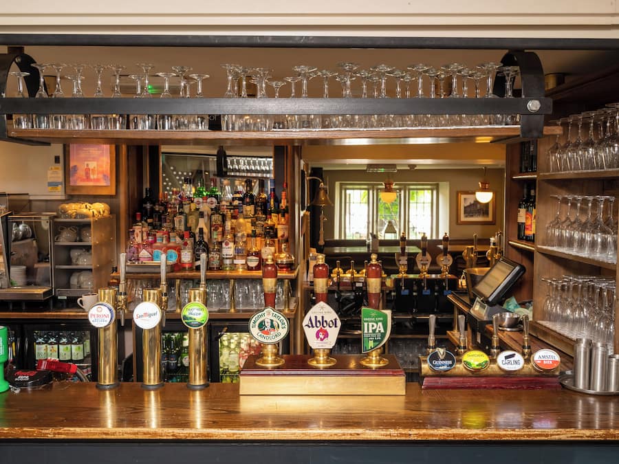 Bar (på overnatningsstedet)