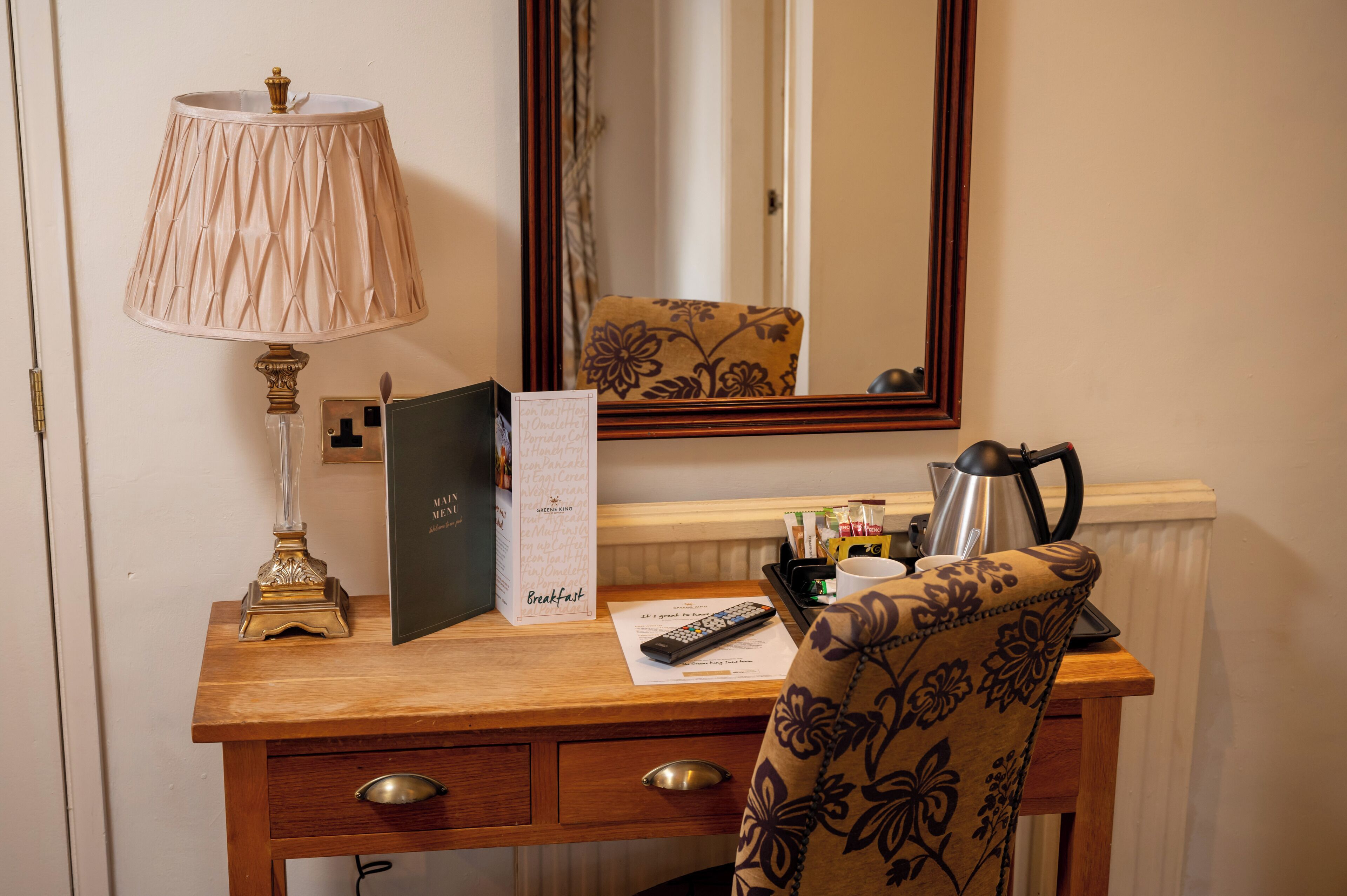 Foto - Cross Hands Hotel by Greene King Inns