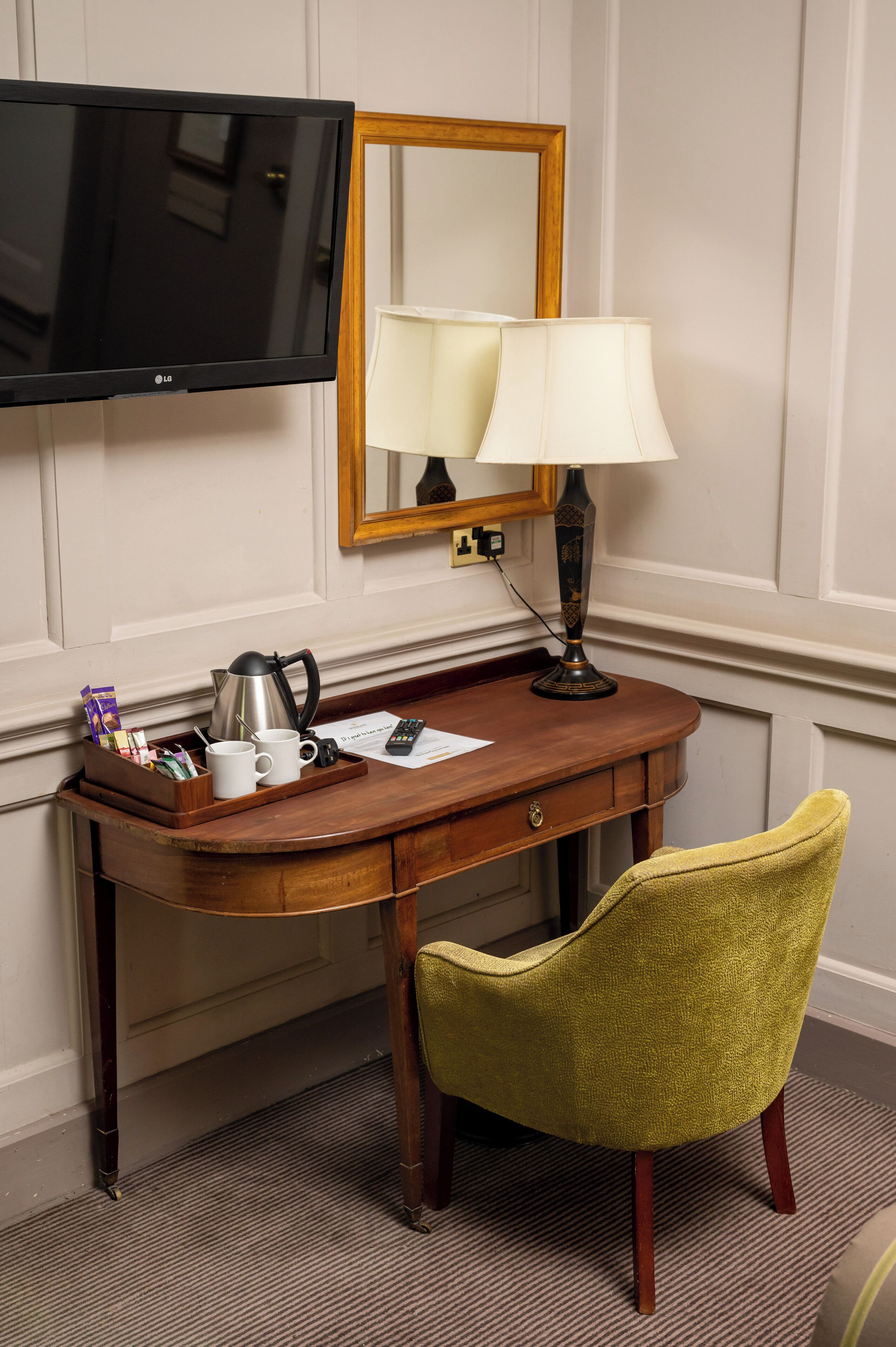 Foto - Cross Hands Hotel by Greene King Inns