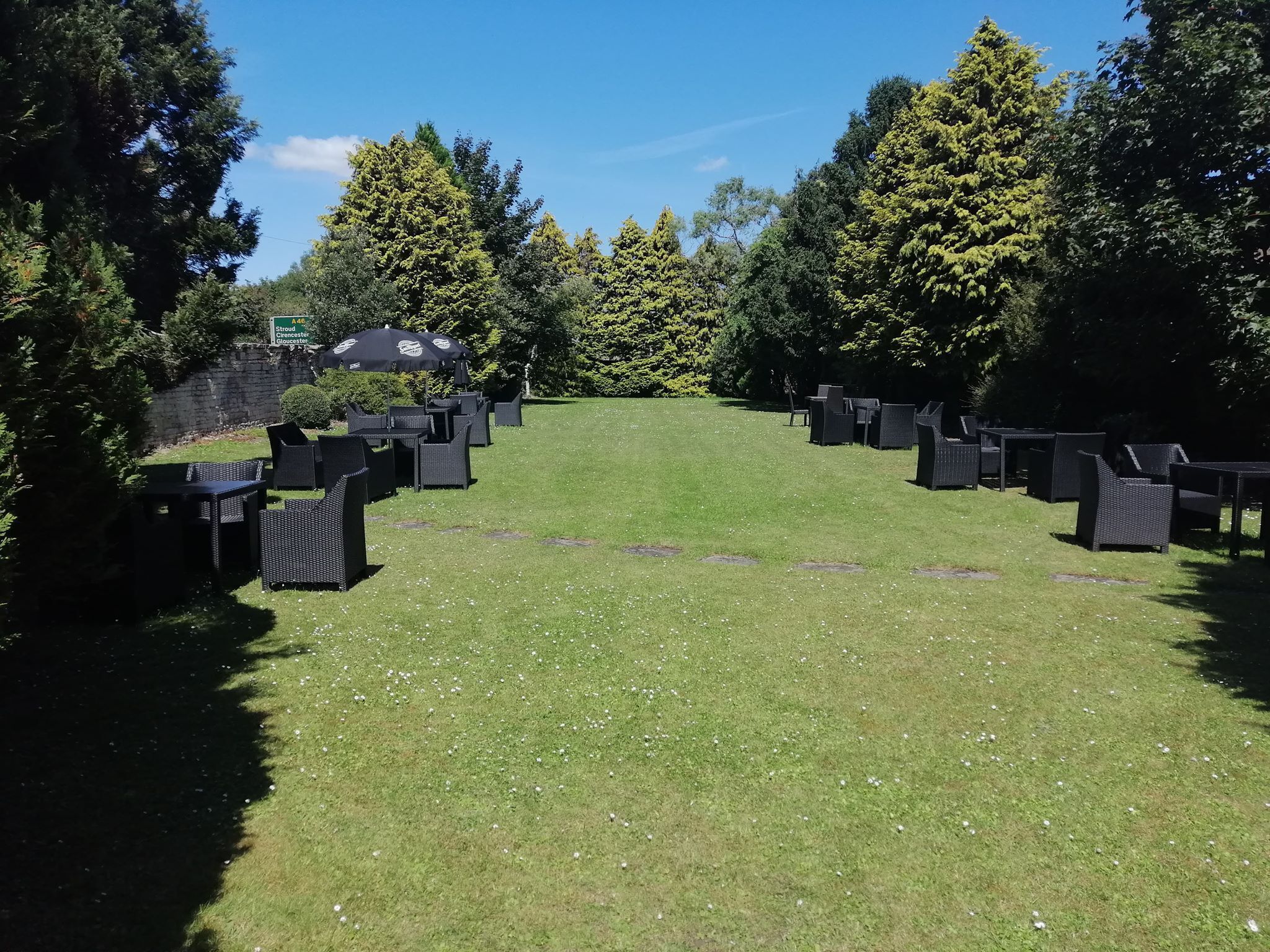 Foto - Cross Hands Hotel by Greene King Inns