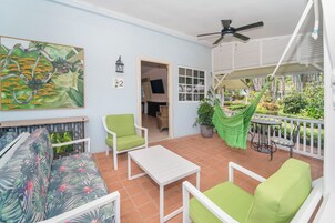 Junior Suite, 2 Queen Beds, Garden View | Terrace/patio