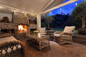 Bar (en el alojamiento)