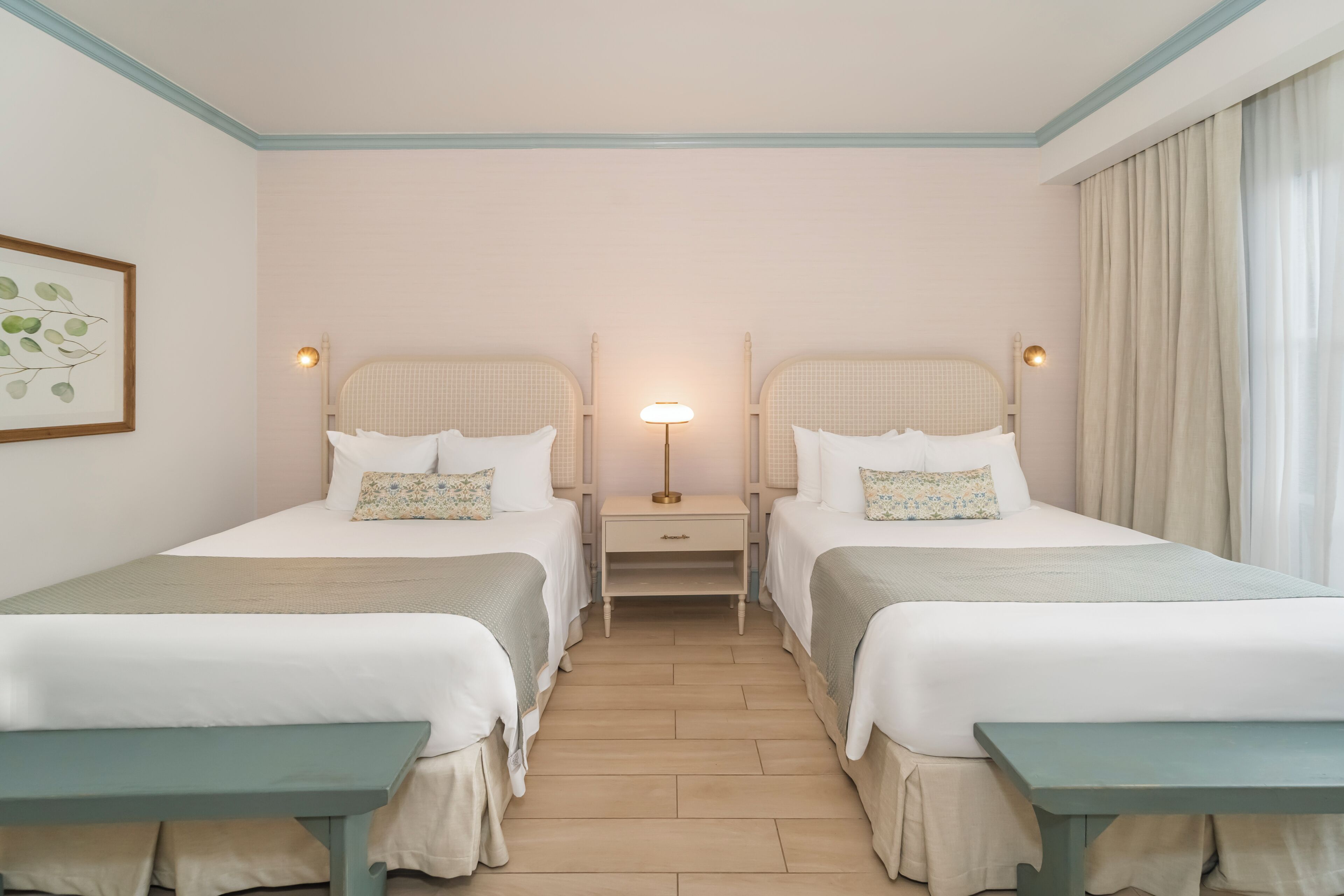 Ropa de cama de alta calidad, cubrecamas y colchones con pillow-top 