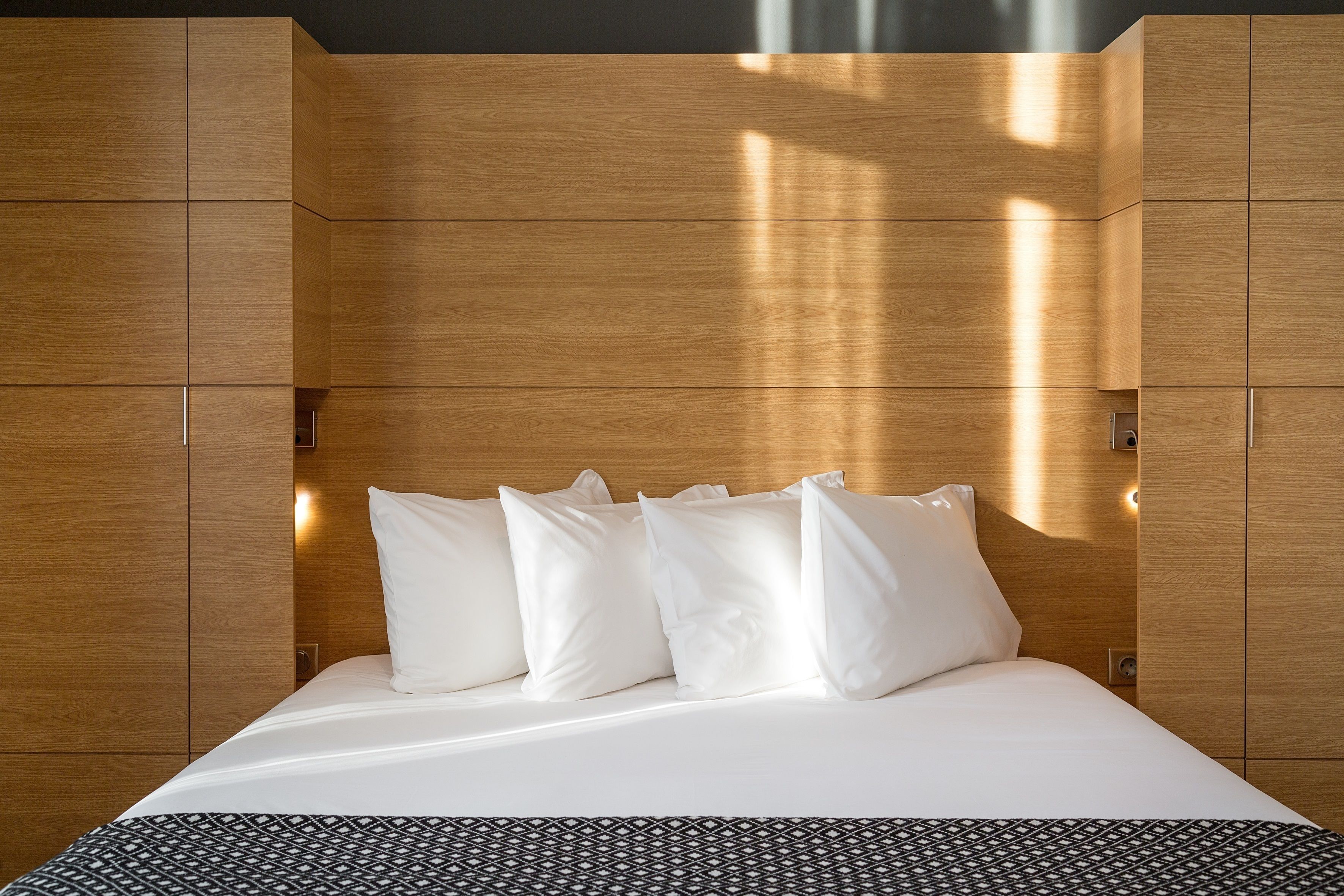 premium bedding, in-room safe, blackout curtains, soundproofing