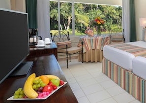 1 bedroom, minibar, in-room safe, blackout drapes
