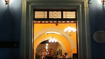 Entrada de la propiedad