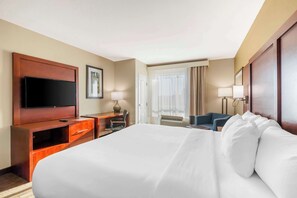 标准房, 1 张特大床, 无烟房 | 高档床上用品、办公桌、熨斗/熨衣板、免费婴儿床