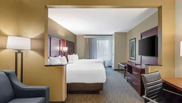 Suite, non-fumeurs | Literie de qualité supérieure, bureau, fer et planche à repasser