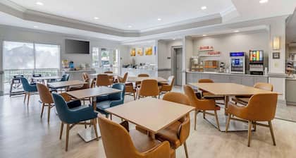 Comfort Suites Valdosta Mall Area