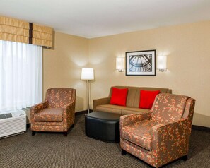 1 bedroom, premium bedding, down duvets, desk