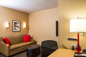 1 slaapkamer, luxe beddengoed, donzen dekbedden, een bureau