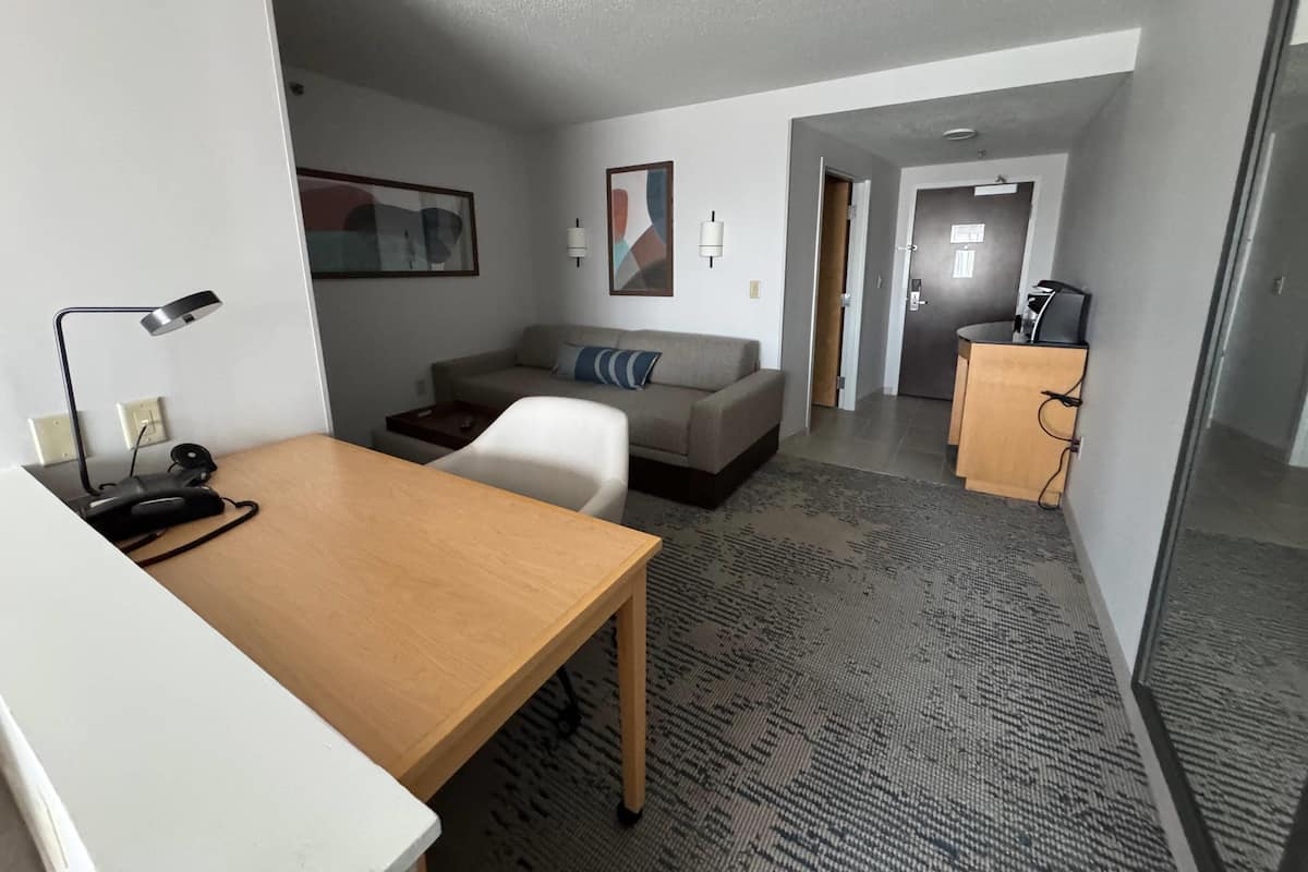 1 bedroom, premium bedding, down duvets, desk