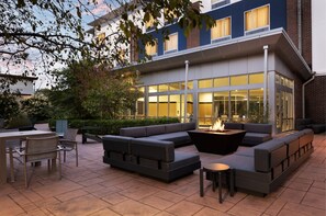 Unclassified image, 5 of 13, button - SpringHill Suites by Marriott Appleton (Appleton)