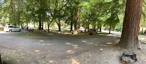 Área de parrillas y picnic