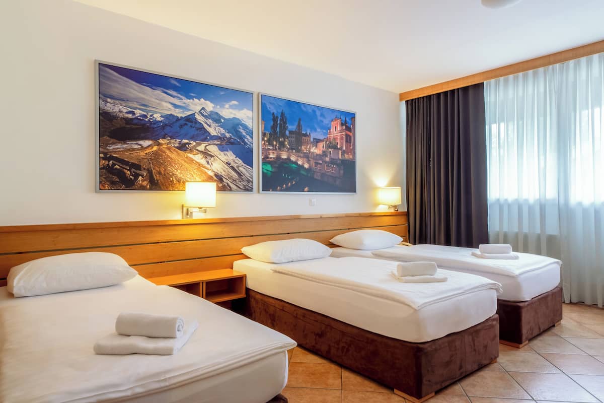 Family Suite / Family Room