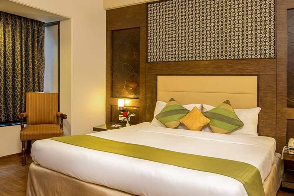 one bed room apartment | free wifi, bed sheets, wheelchair access