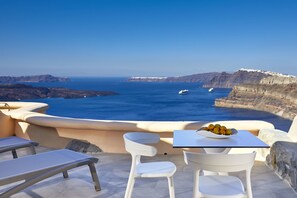 Master Suite Caldera View | Utsikt fra rommet