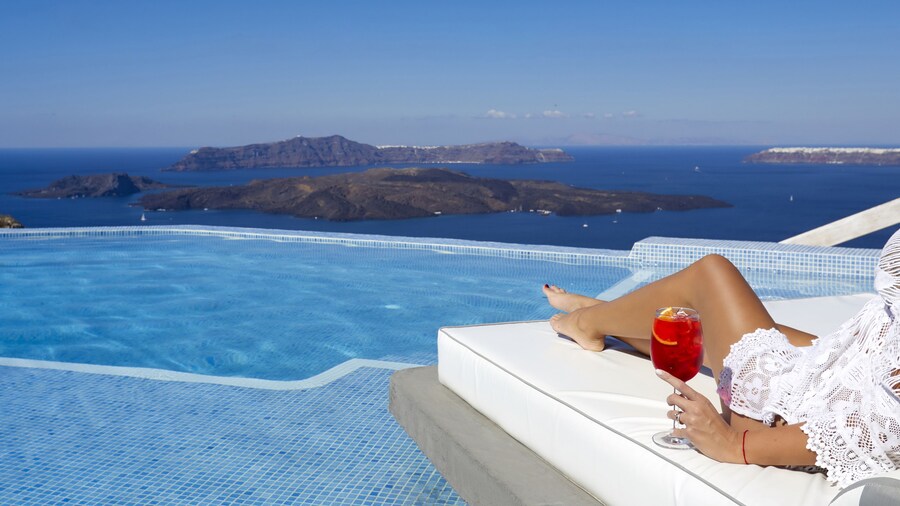 Suites of the Gods Cave Spa